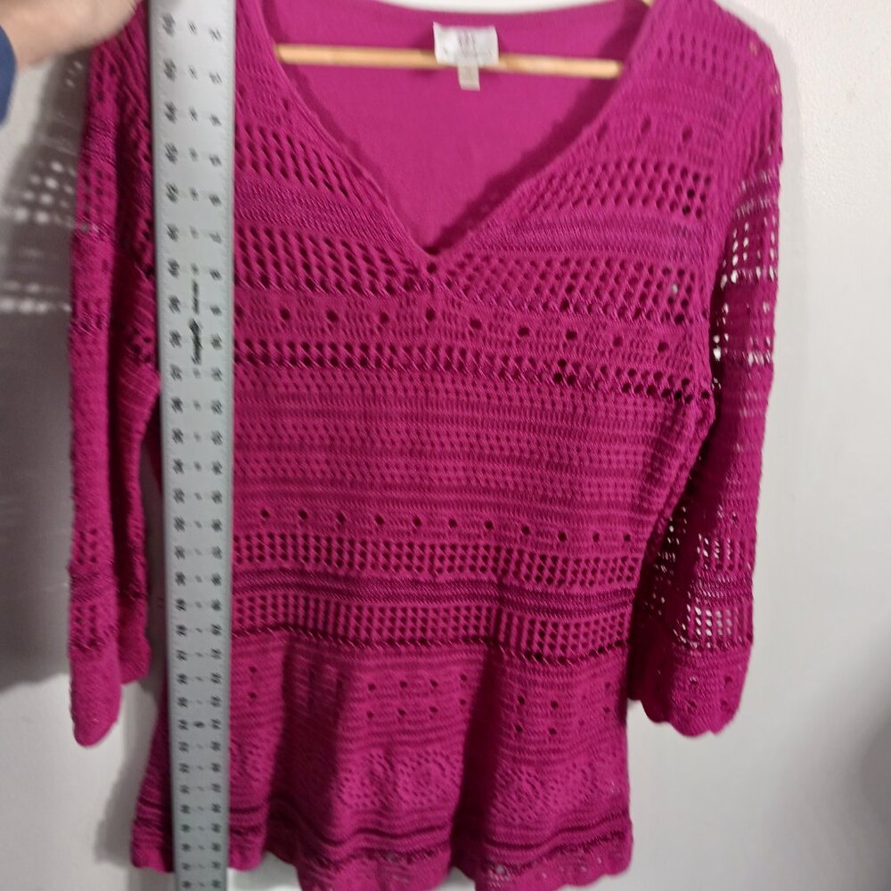 Hot In Hollywood Fuchsia Pink Crochet Tunic W/ Attached Tank, 3/4 Sleeve, Medium - Picture 14 of 16